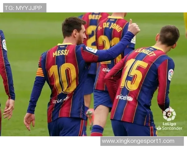 常规时间三分绝平加时包揽10分8号秀杰明高效拿下18分5板5助