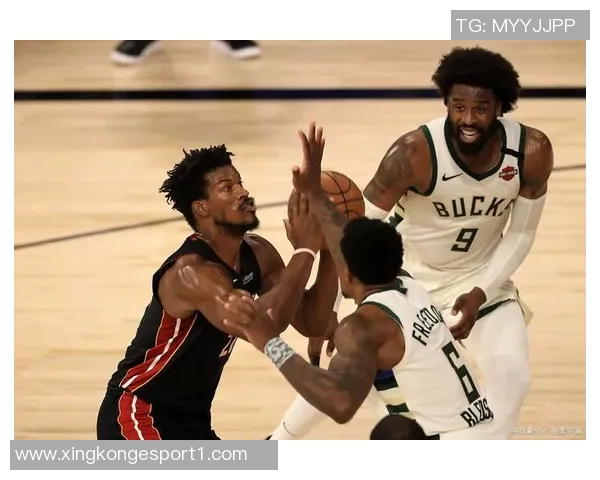 爱德华兹盛赞道苏姆防守出色投篮精准为球队注入强大活力